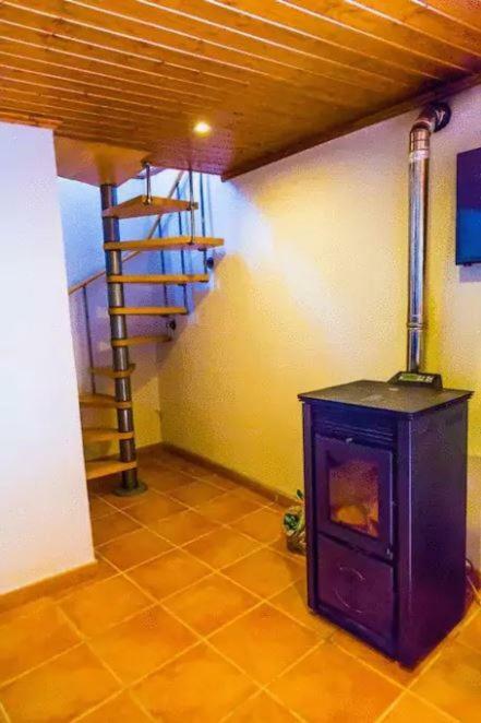 "Casa Do Avo Patricio" Mountain Experience Villa Parada  Exterior photo